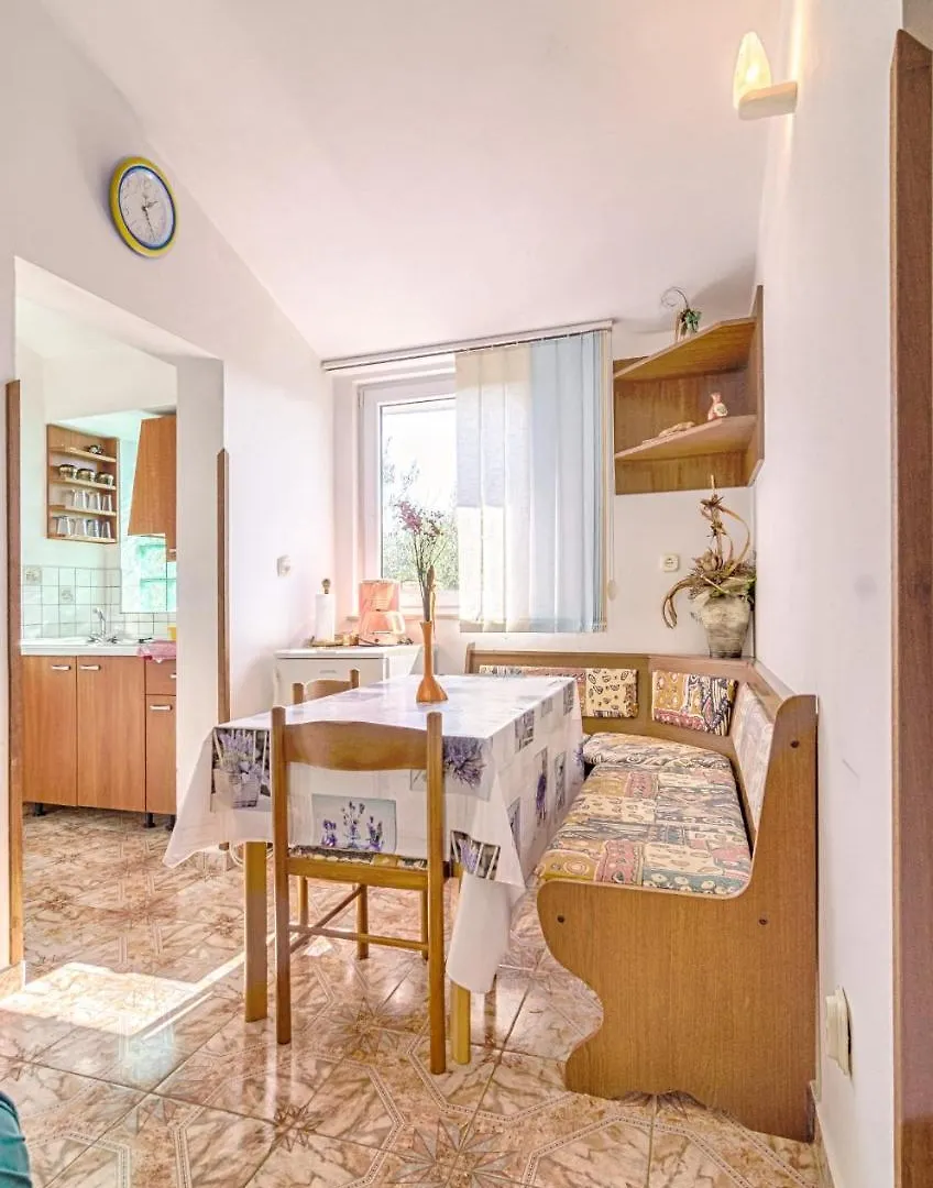 Apartments Marin Medulin