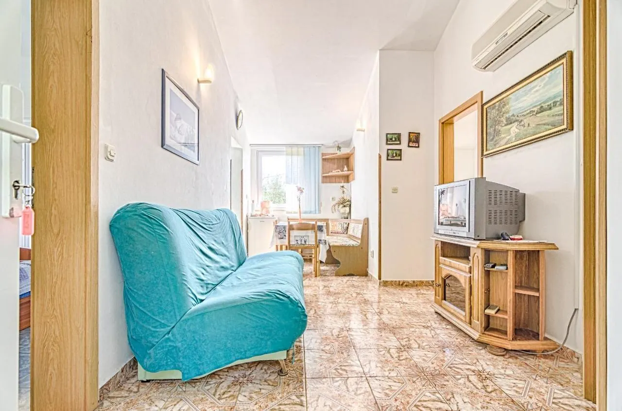 Apartments Marin Medulin Croatia