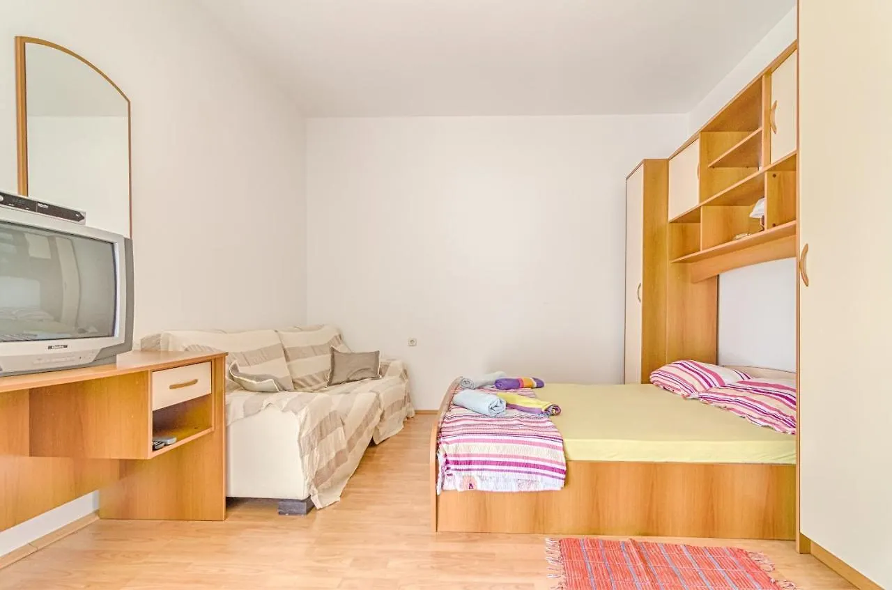 Apartments Marin Medulin Croatia