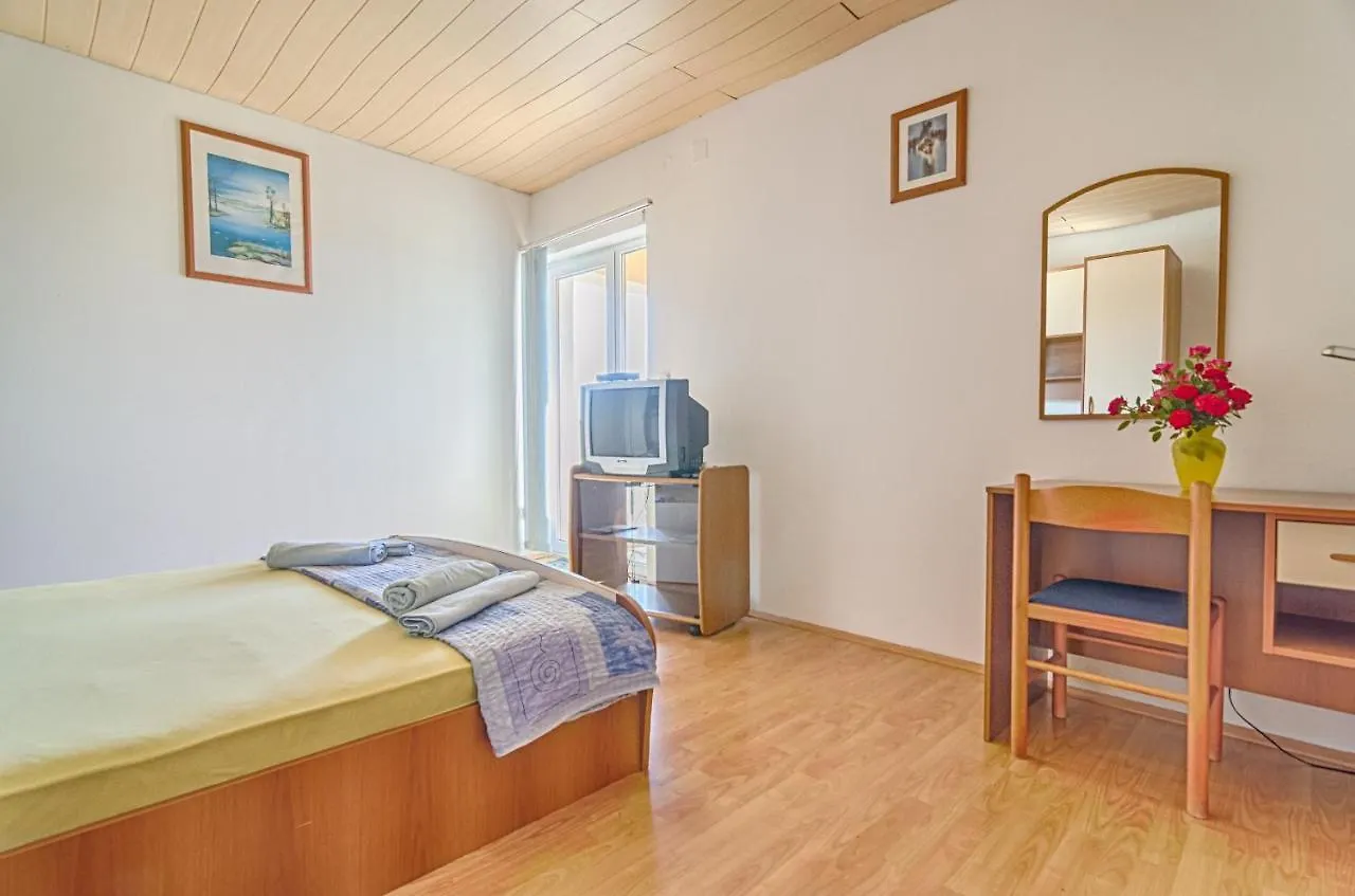 Apartments Marin Medulin Croatia